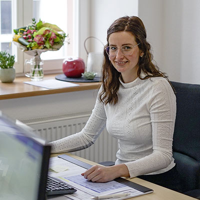 Liane Leschke freut sich auf Ihre Bewerbung